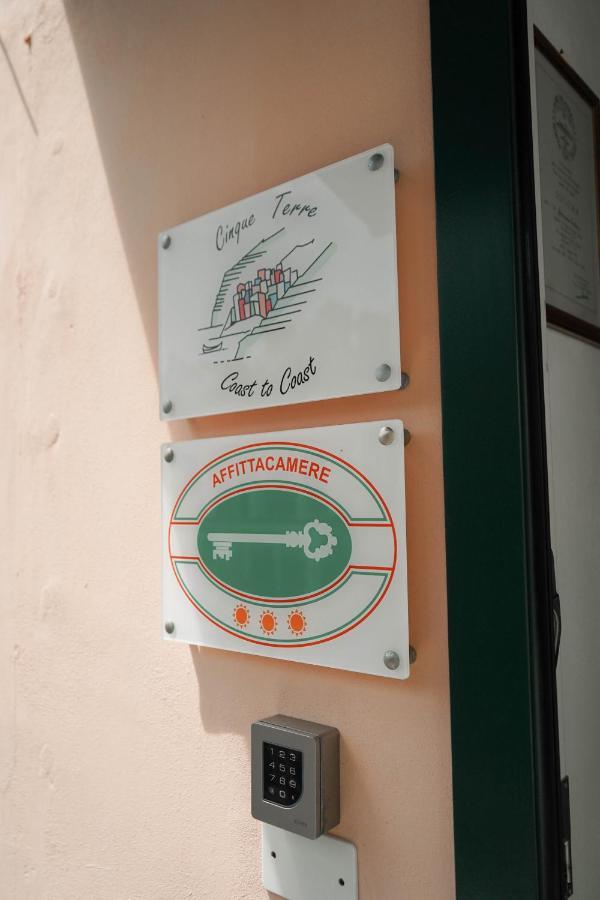 Hotel Cinque Terre Coast to Coast Riomaggiore Exterior foto